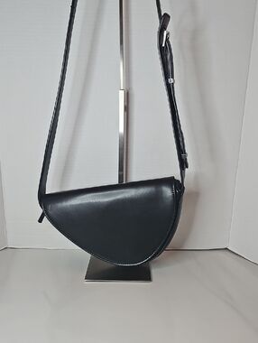 Zara Black Crescent Shoulder Bag